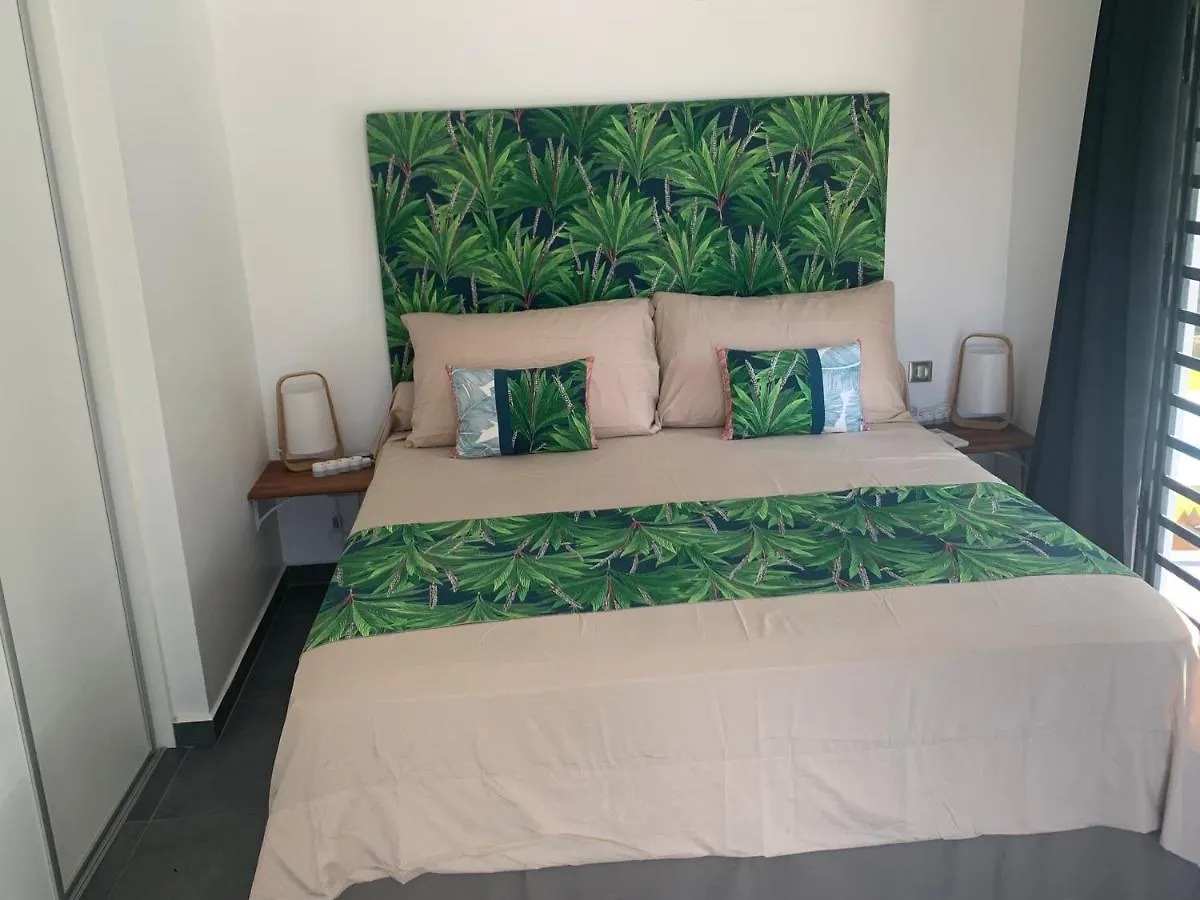 Private Fafapiti Villa By Matira Beach French Polynesia